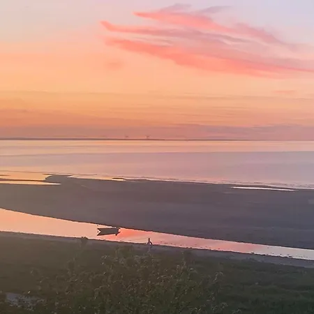 Elegant Pastels And Panorama View To Lystrup Beach