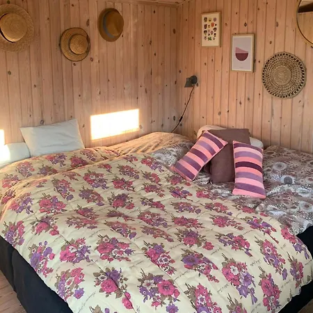 Elegant Pastels And Panorama View To Lystrup Beach